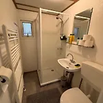 Appartement Holidayhouse On Park De Ijsvogel Swimmingpool Restaurant&holiday Facilities