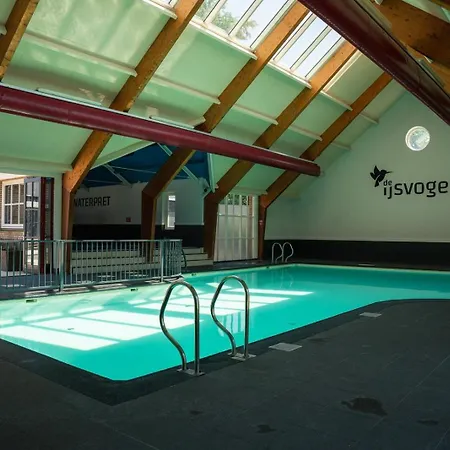 Apartment Holidayhouse On Park De Ijsvogel Swimmingpool Restaurant And Facilities *