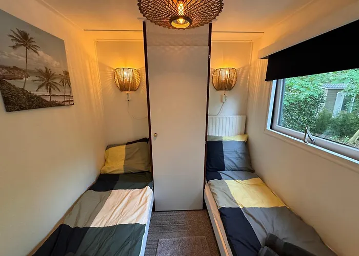 Appartamento Holidayhouse On Park De Ijsvogel Swimmingpool Restaurant And Facilities