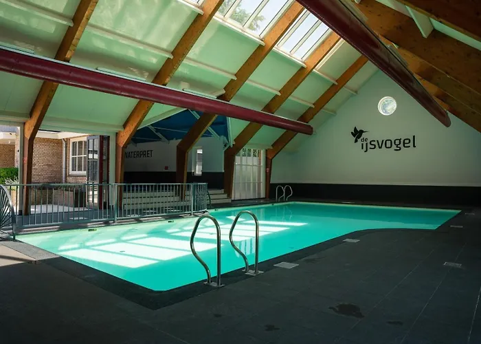 Appartamento Holidayhouse On Park De Ijsvogel Swimmingpool Restaurant And Facilities *