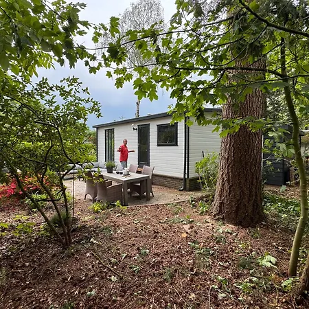 شقة Holidayhouse On Park De Ijsvogel Swimmingpool Restaurant And Facilities